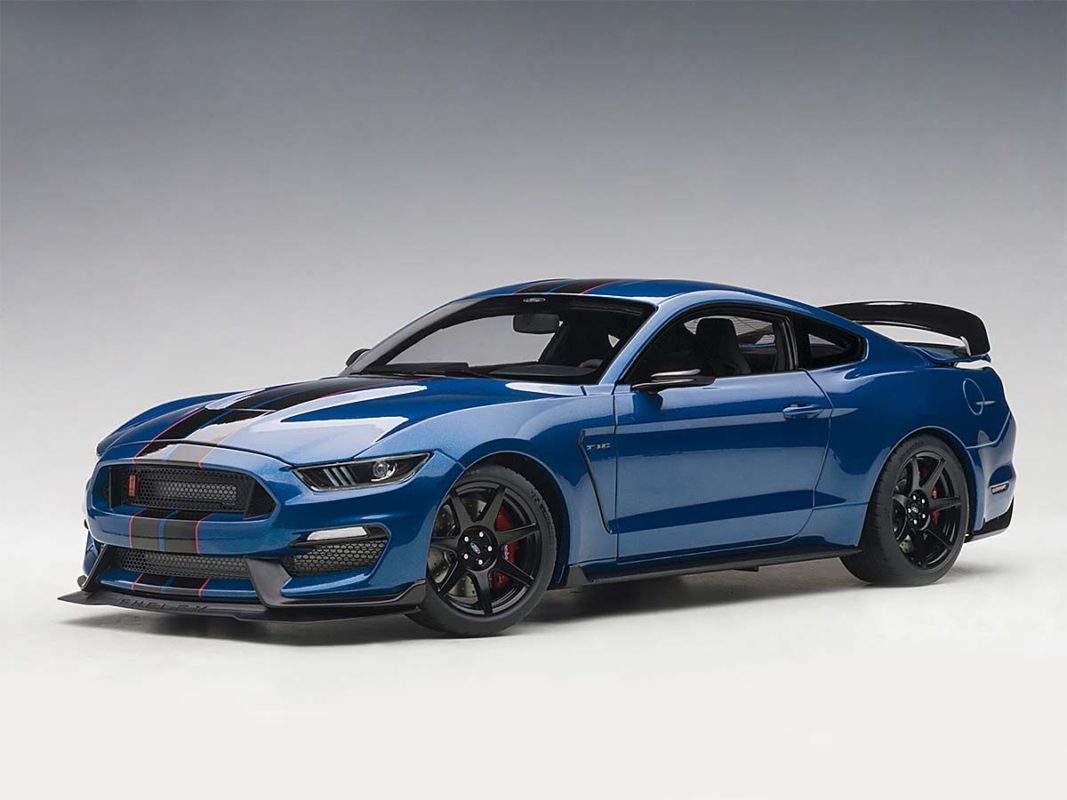 1-18-autoart-ford-mustang-shelby-gt350r-72933-31 – Akids Diecast Store