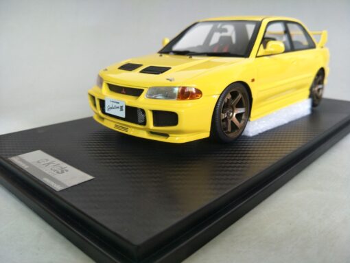 One Model 1/18 Mitsubishi Lancer Evolution III Yellow - Limited Edition 50pcs (Akids Diecast Store Web Exclusive)