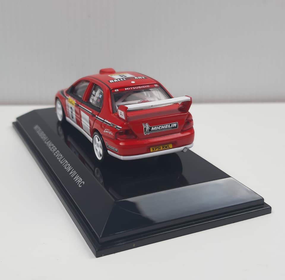 AUTOART 28012 1/64 Mitsubishi Lancer Evolution VII WRC Rally