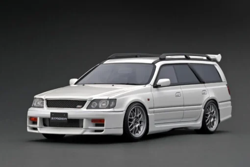 IGNITION MODEL IG2885 1/18 Nissan STAGEA 260RS (WGNC34) Pearl White