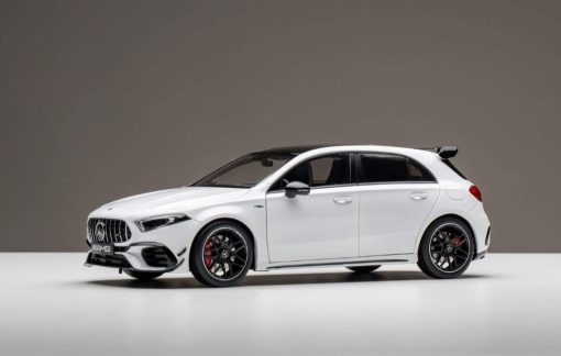 Kiloworks 1/18 Mercedes AMG A45 S White