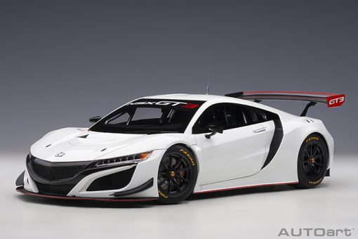 AUTOART 1/18  81898  HONDA NSX GT3 2018 (WHITE)