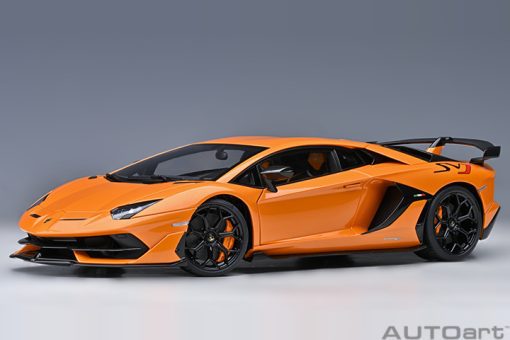 AUTOART 1/18 79218  LAMBORGHINI AVENTADOR SVJ (ARANCIO ATLAS/PEARL ORANGE)