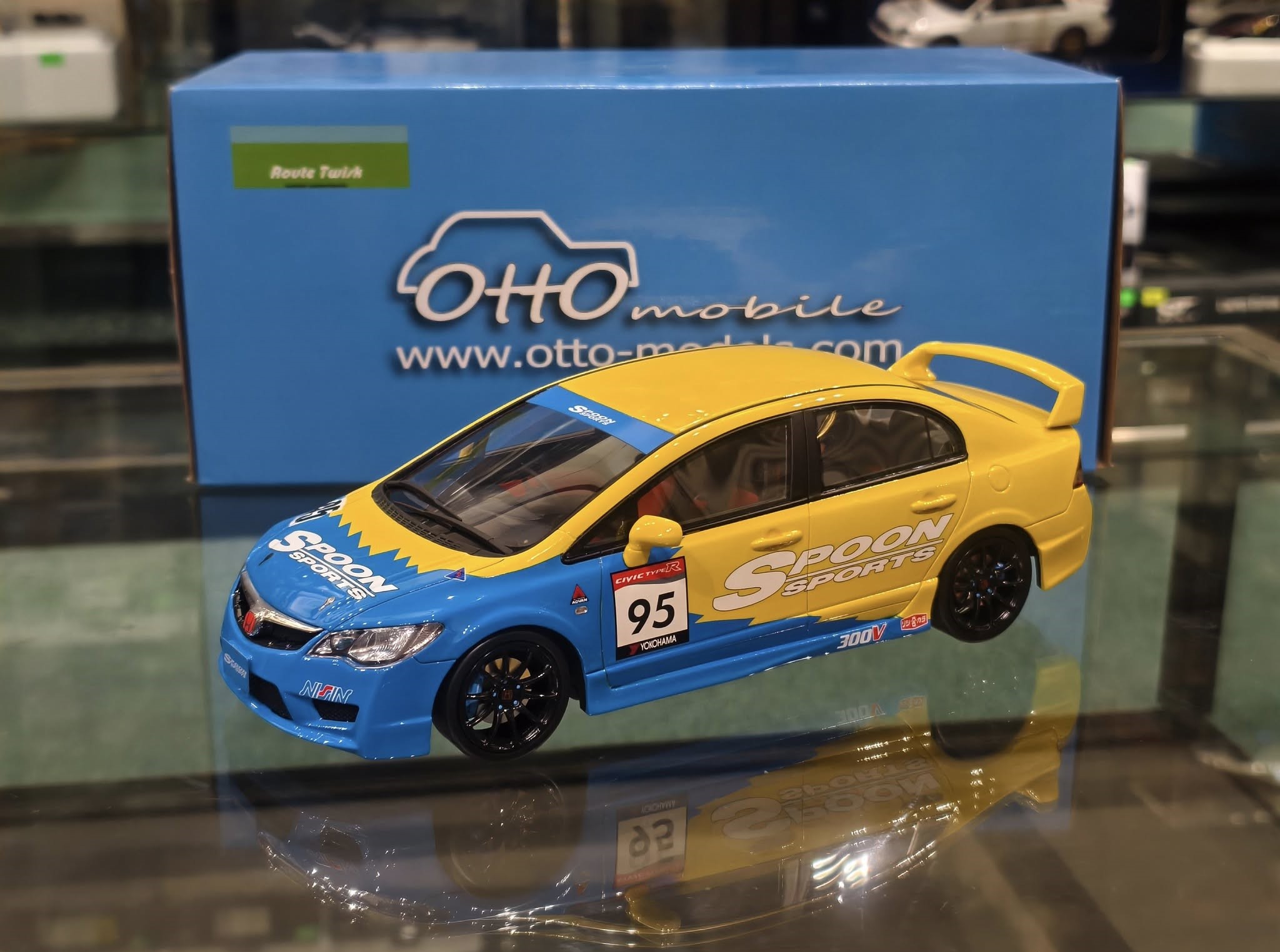 OttoMobile 1/18 Honda Civic Type R FD FD2 Spoon