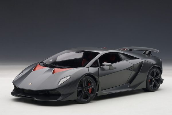 AUTOART 1/18 LAMBORGHINI SESTO ELEMENTO