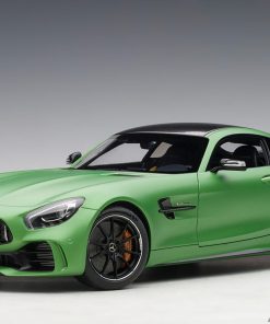 AUTOART 1/18 Mercedes-AMG GT R (AMG Green Hell Magno)